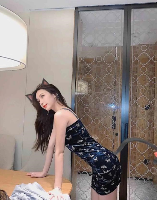 170高天然36C大胸外教老师